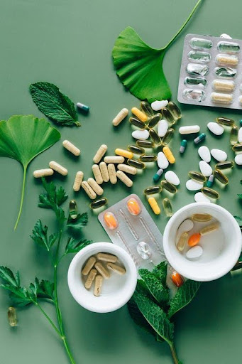 gold kratom capsules